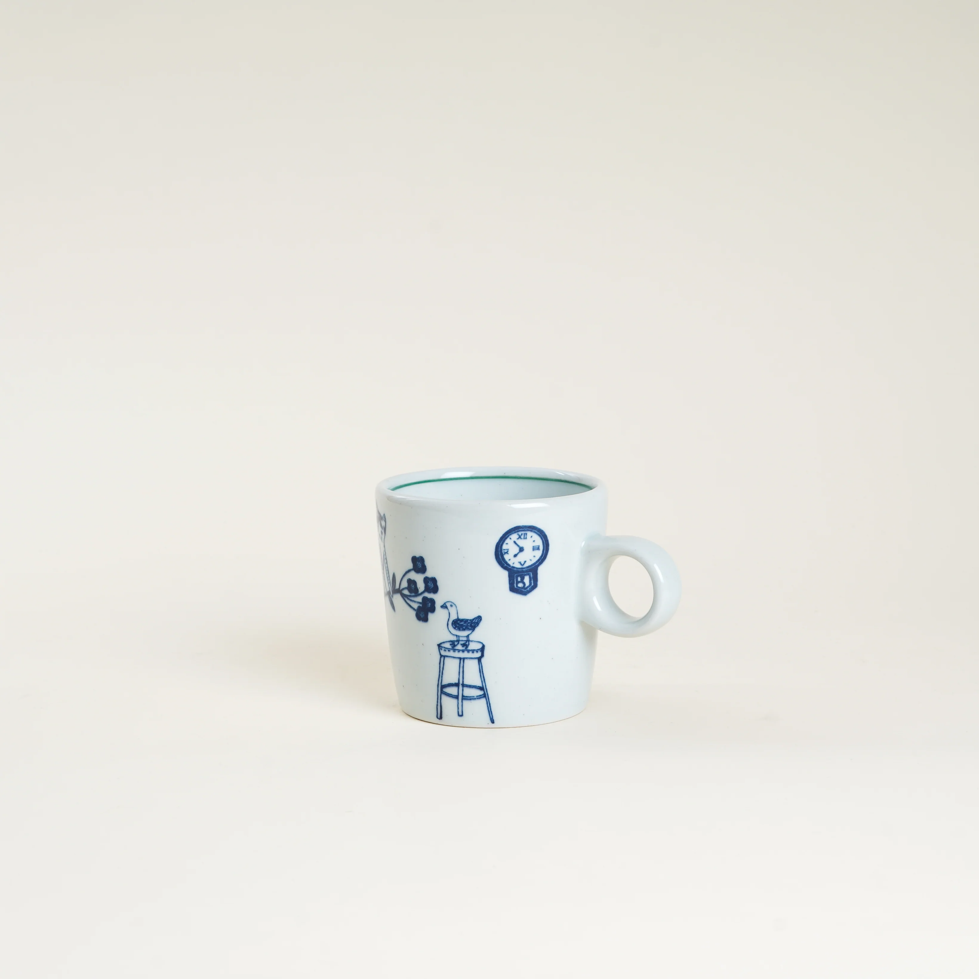 10 oz Yeogi-Damki Hand-Painted Mug - Cat & Clock - Image 2