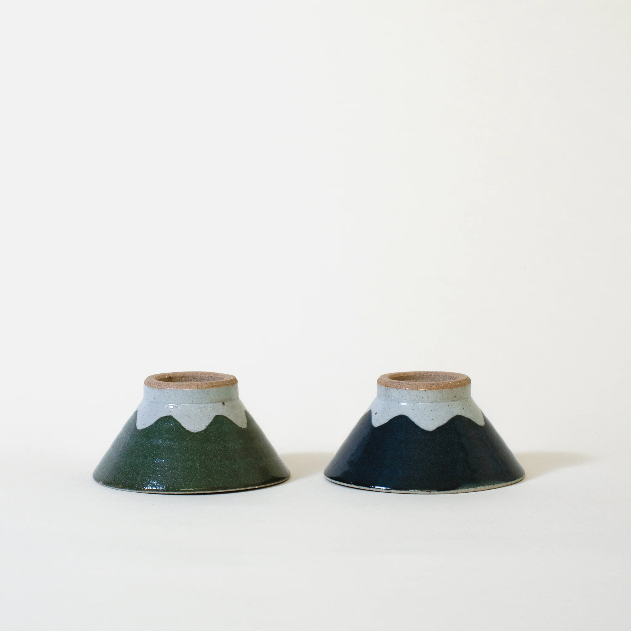 Ceramic Mt. Fuji Japanese Rice Bowl in Green - Image 3