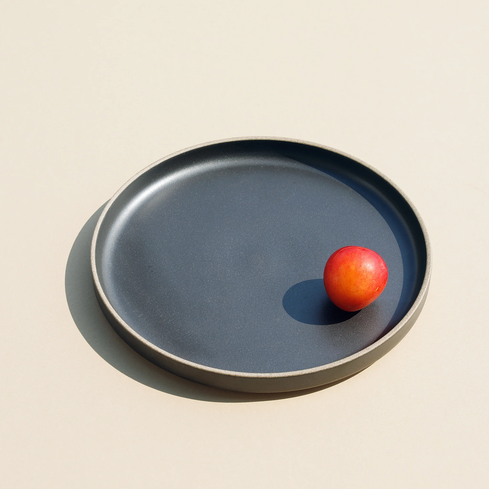 8.6" Hasami Porcelain Plate in Black - Image 3