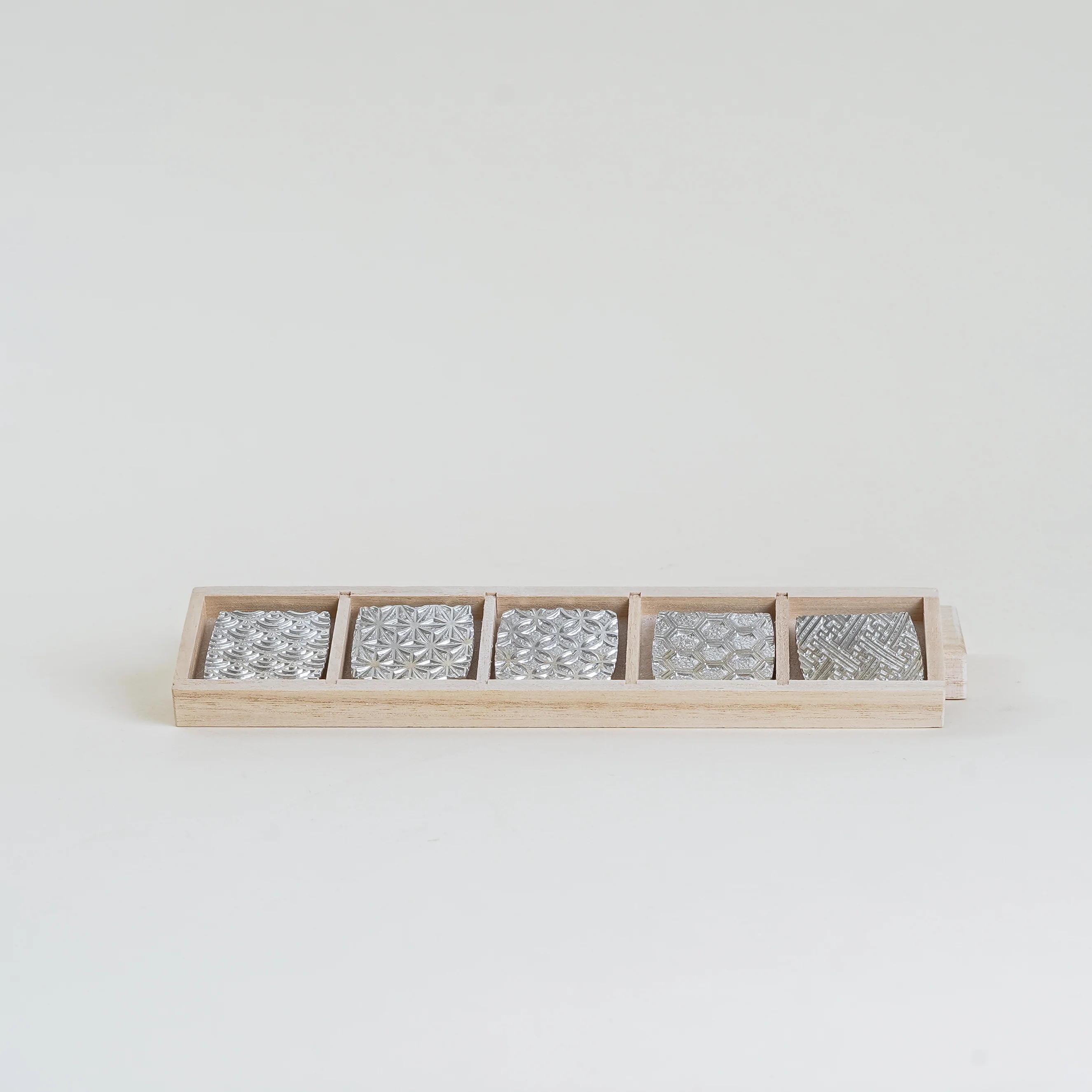 Japanese Motif Chopstick Rest Set - Image 3