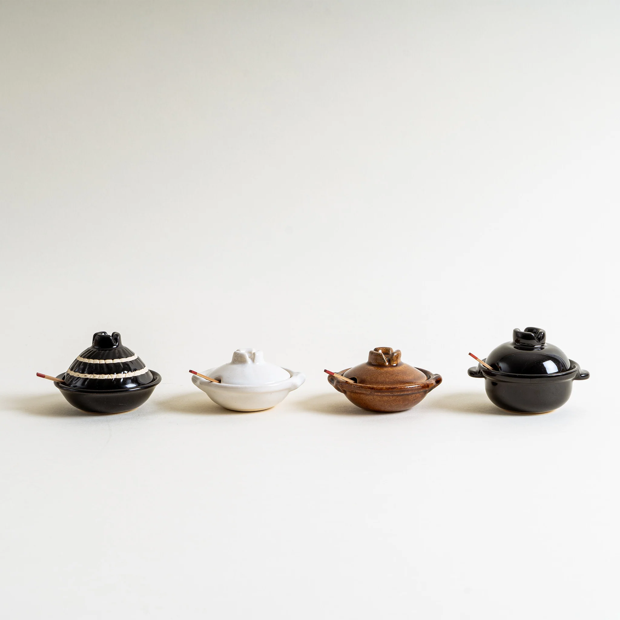 Mini Donabe Condiment Container