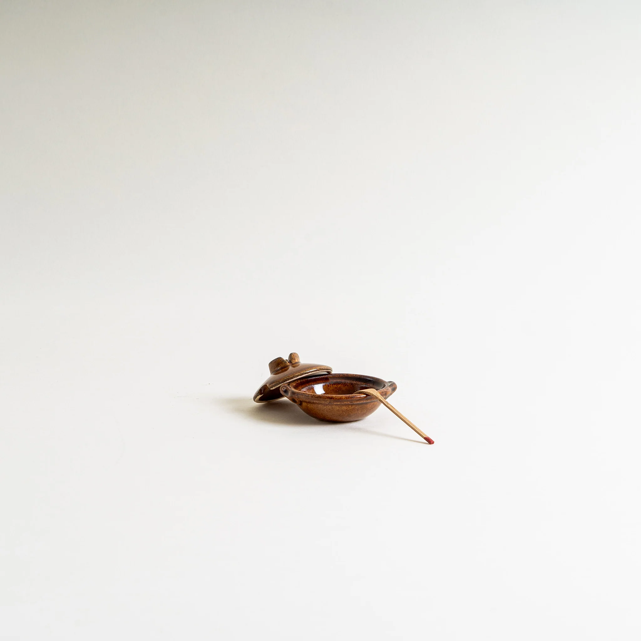 Mini Donabe Condiment Container - Image 7