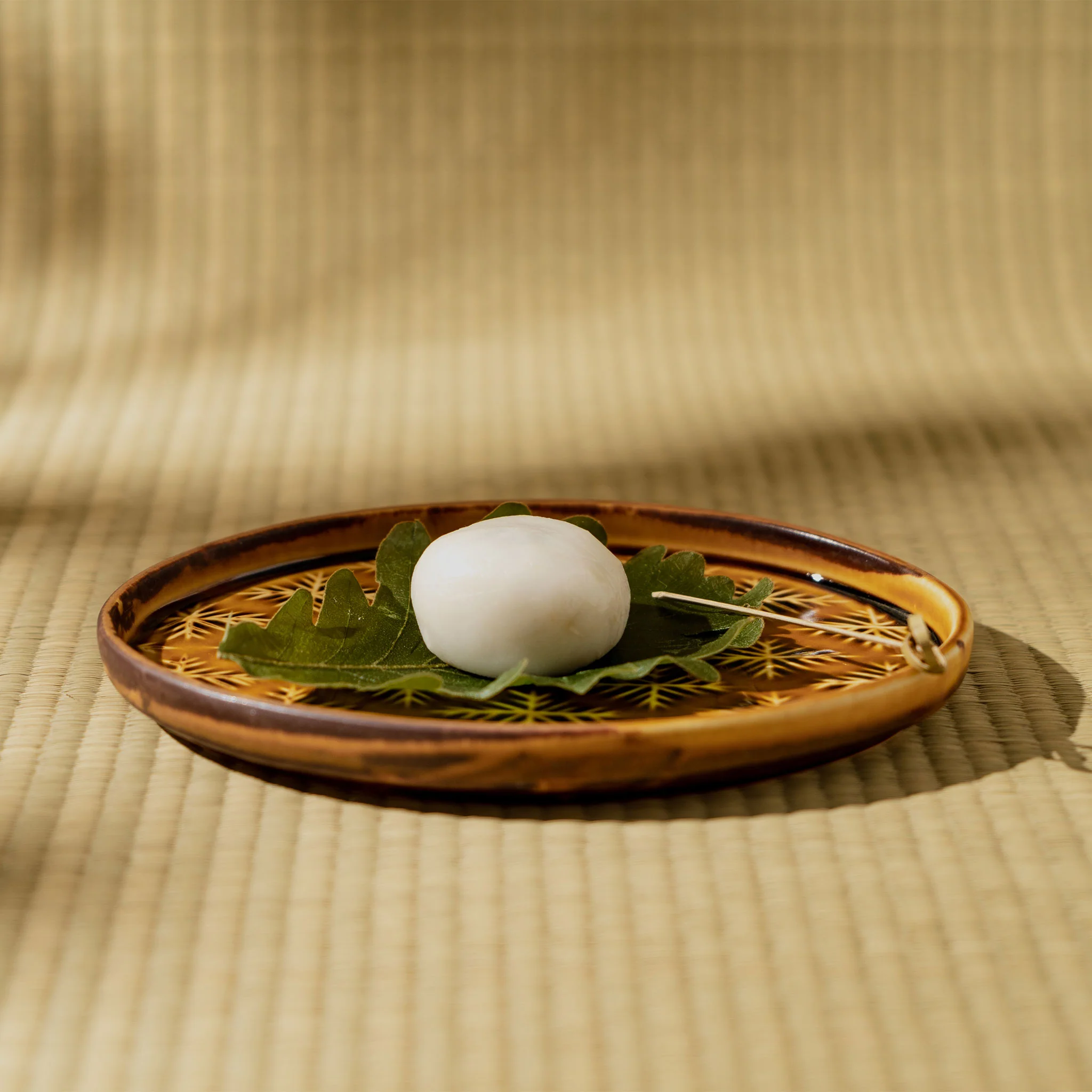Patterned Plate - Oval - Image 4