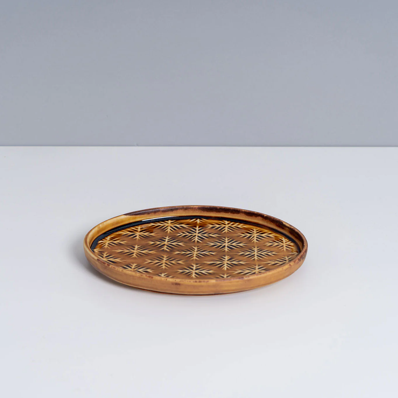Patterned Plate - Oval - Image 5