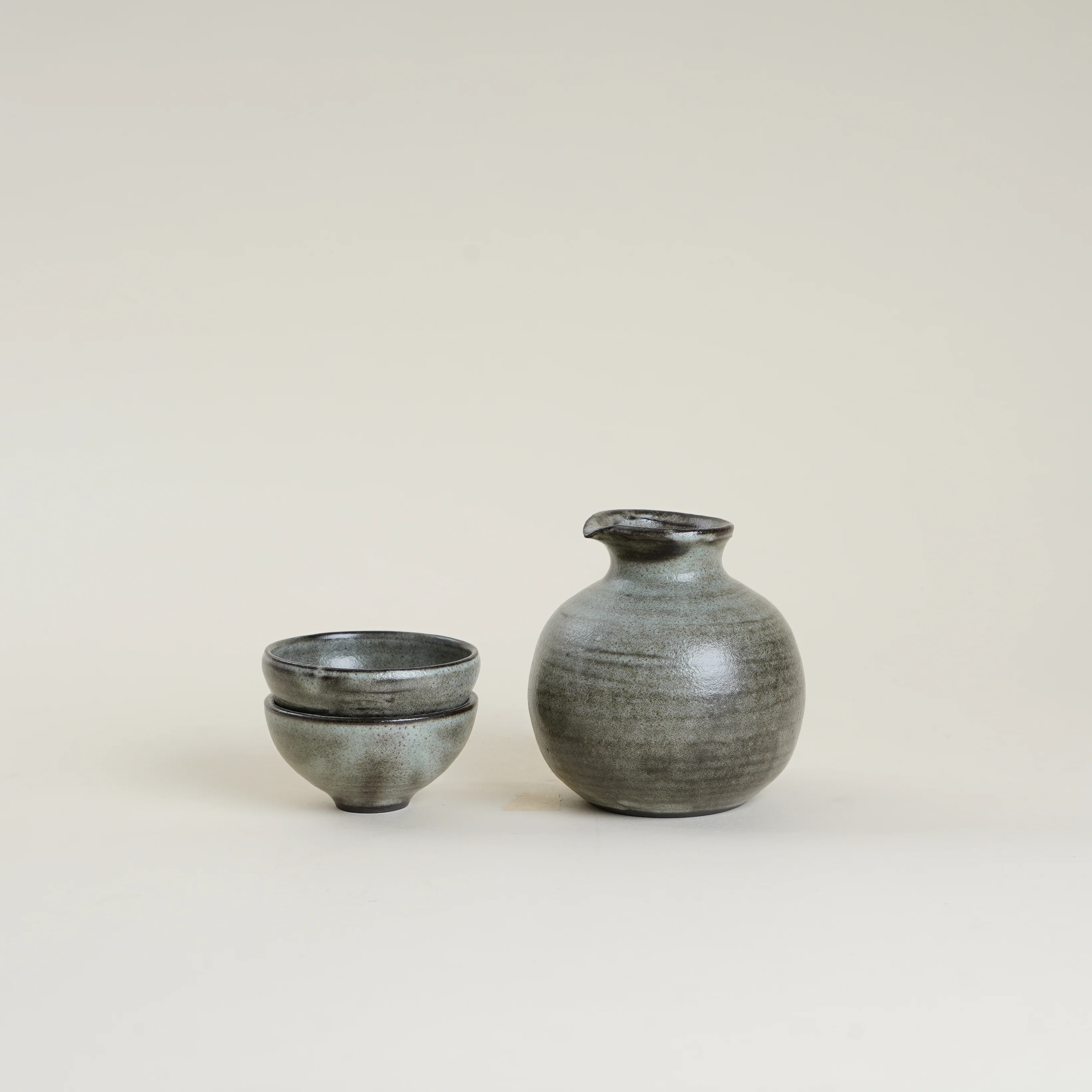 Sake Set in Black Green - Image 2