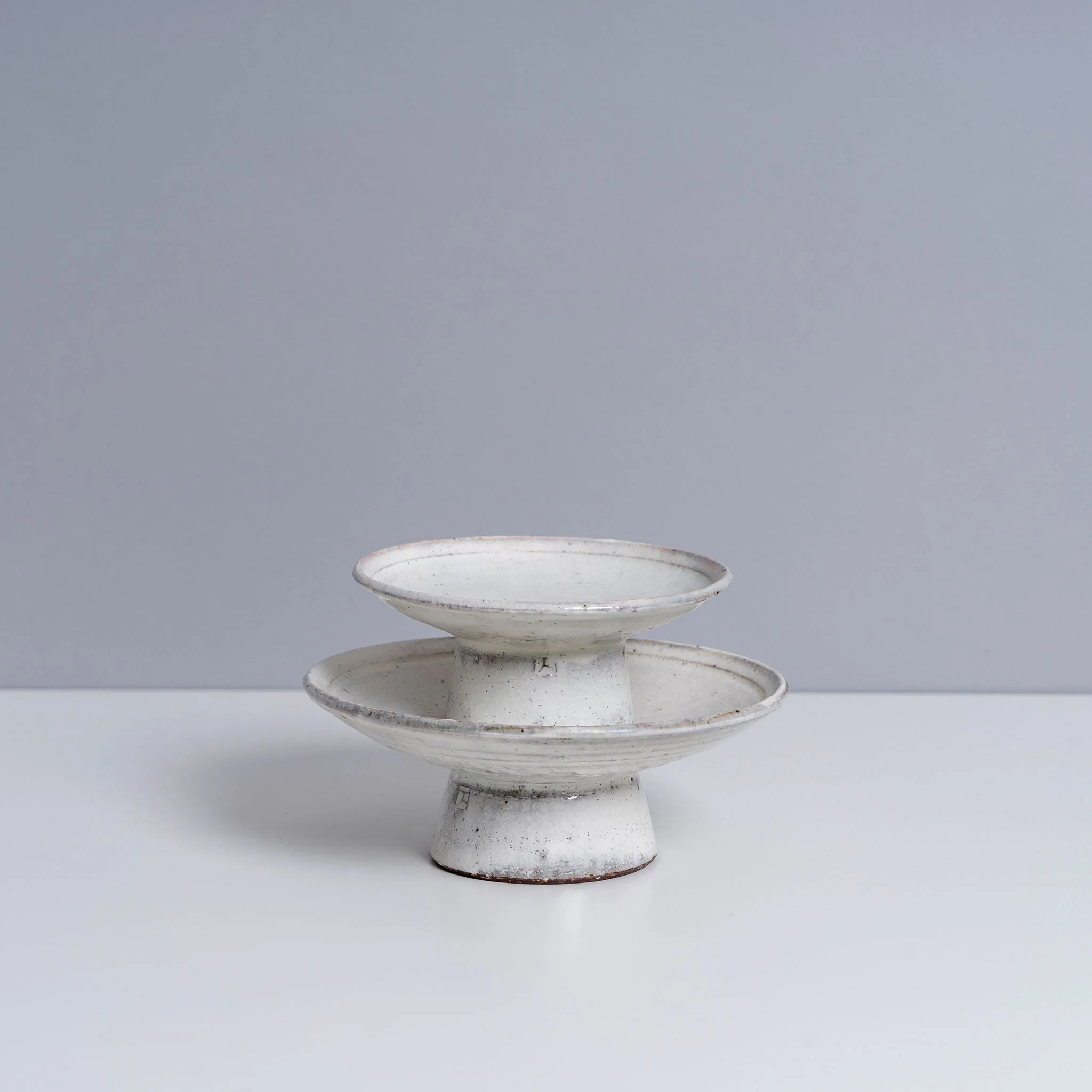 Small White Slip Covered Tazza - Image 4