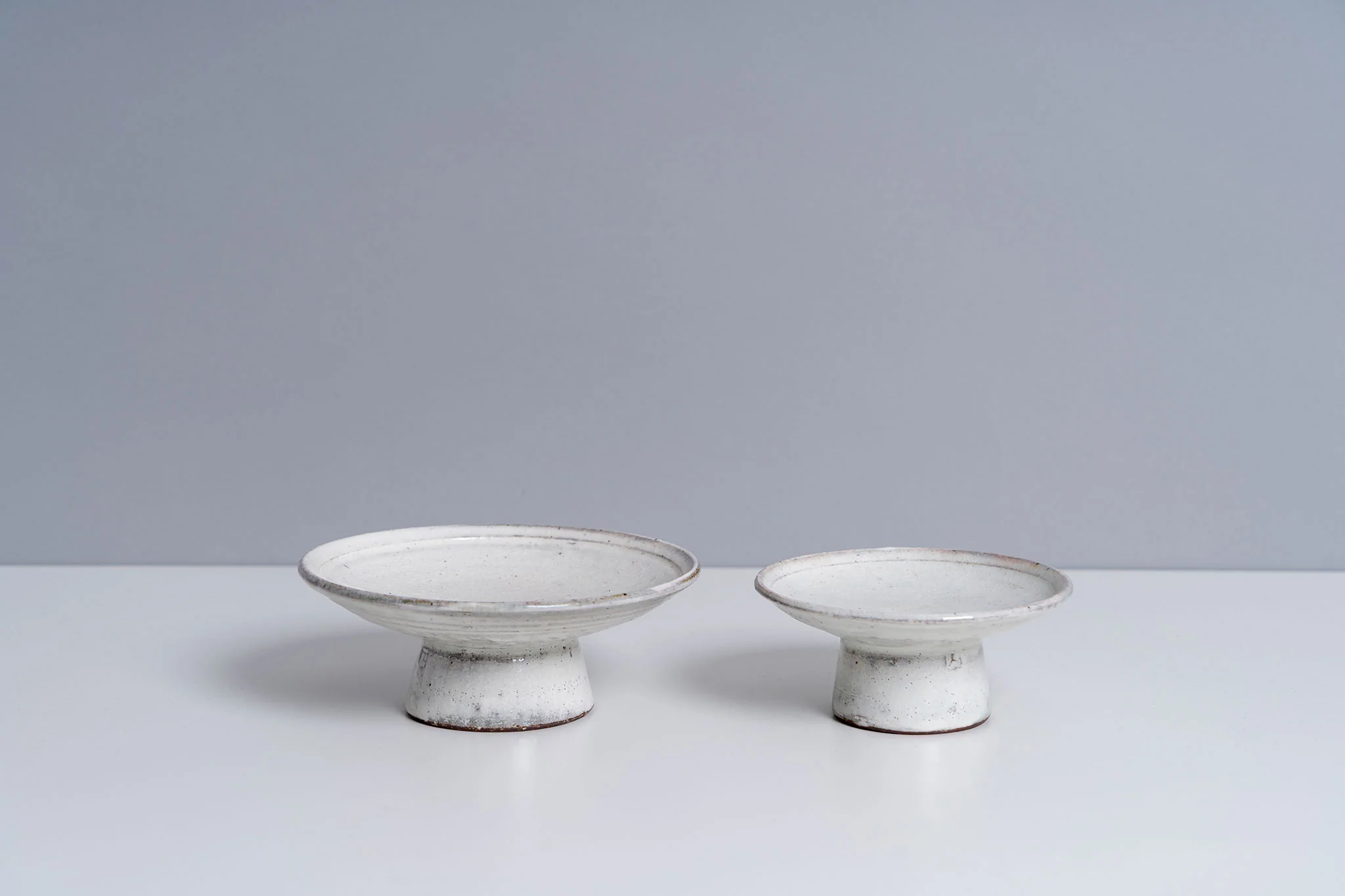 Small White Slip Covered Tazza - Image 7