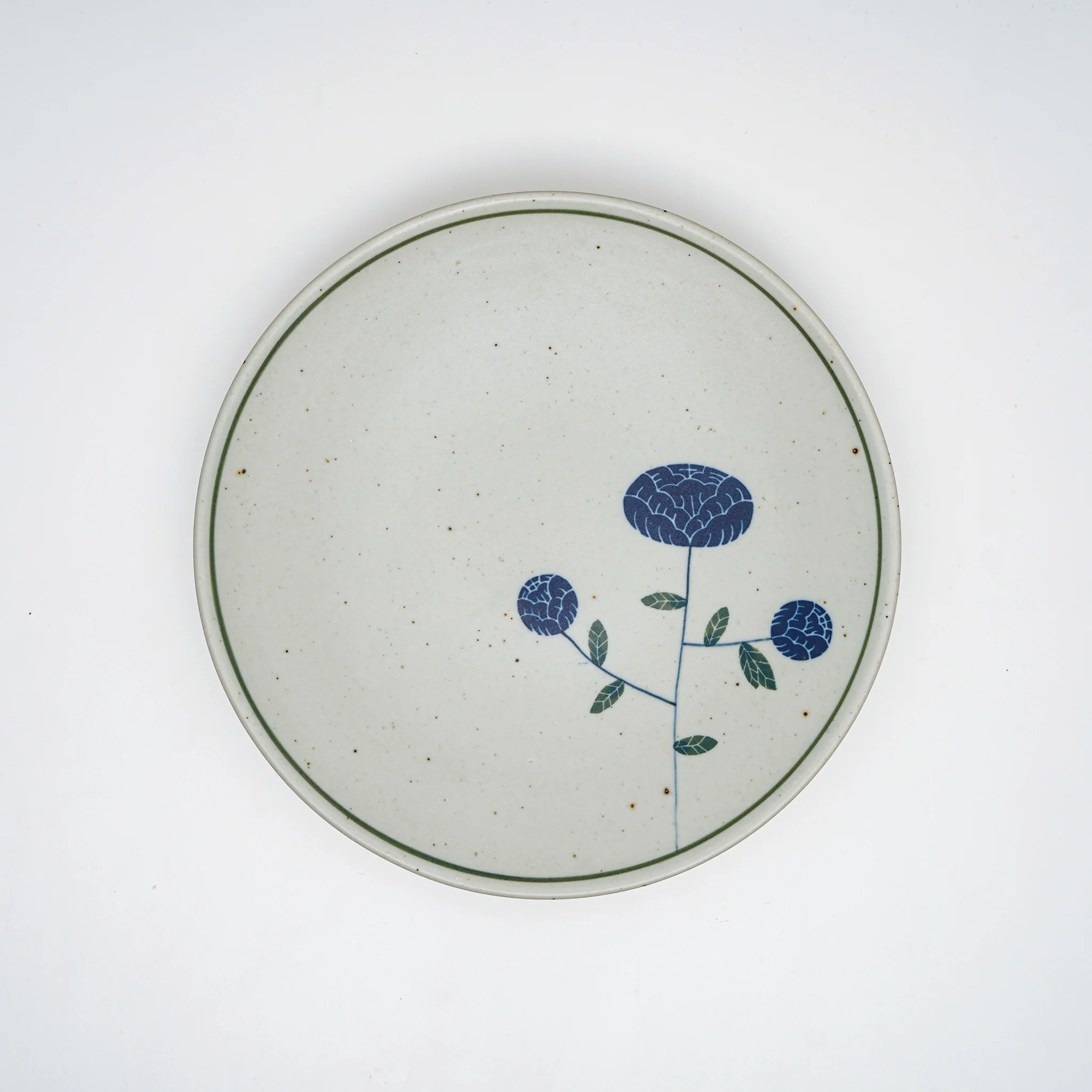 8.5" Yeogi-Damki Peony Plate