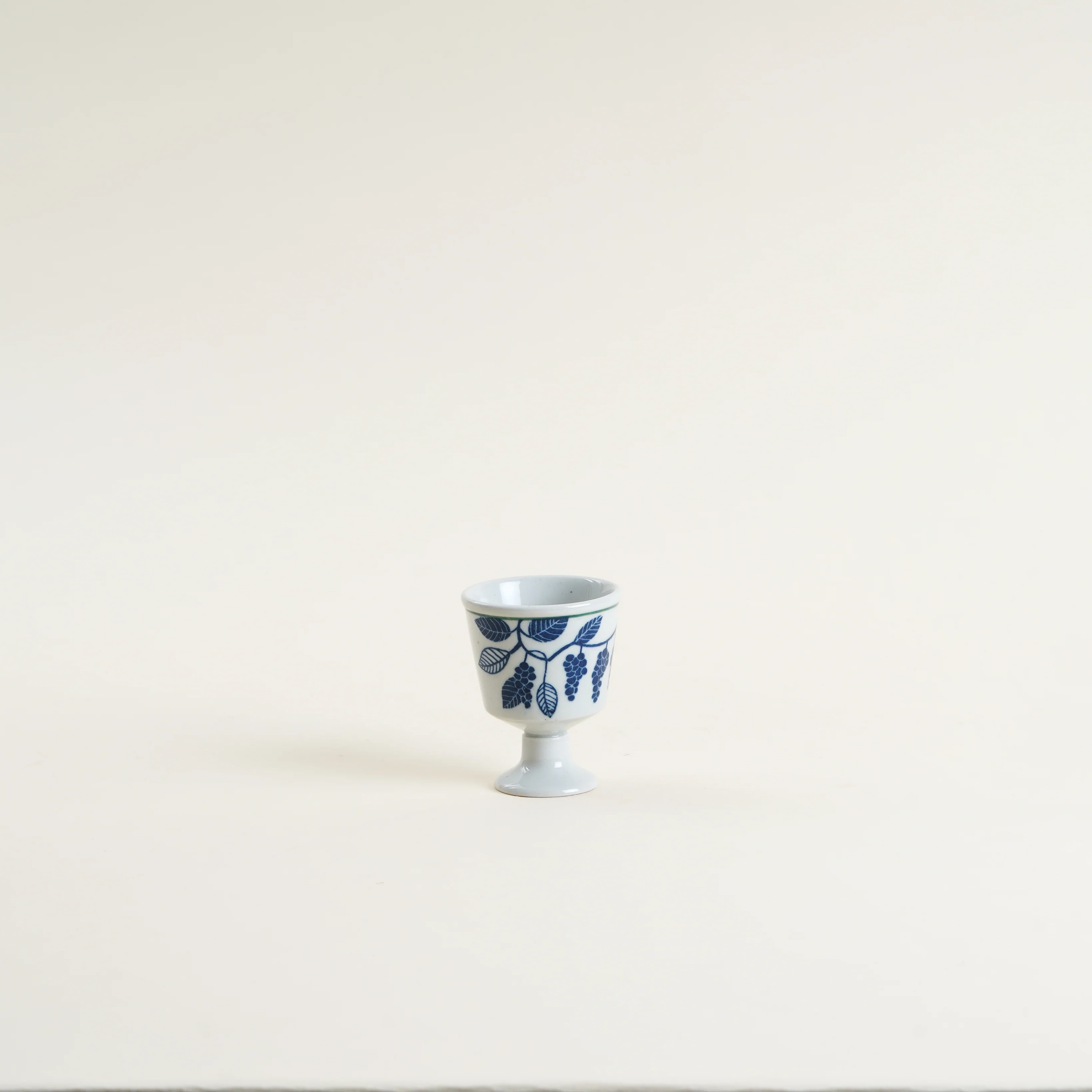 Yeogi-Damki Mini Footed Cup Set - Image 3