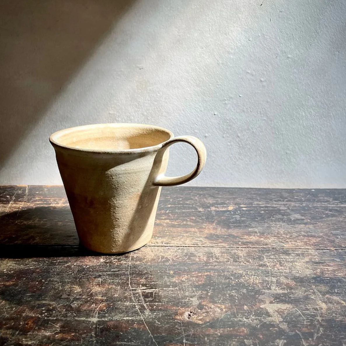 Mug in Rusty White - Image 3