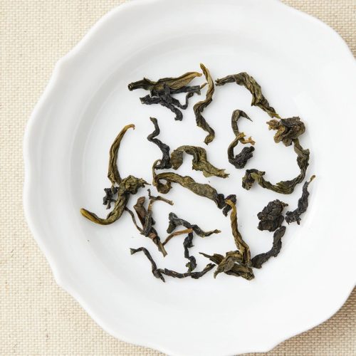 baozhong oolong tea dry 2048x2048 030e27ed bcc0 4848 b19f 5669200bb3da