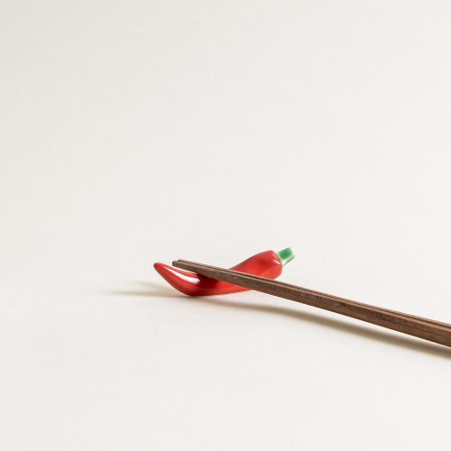 mogutable chopstick rest red pepper 02